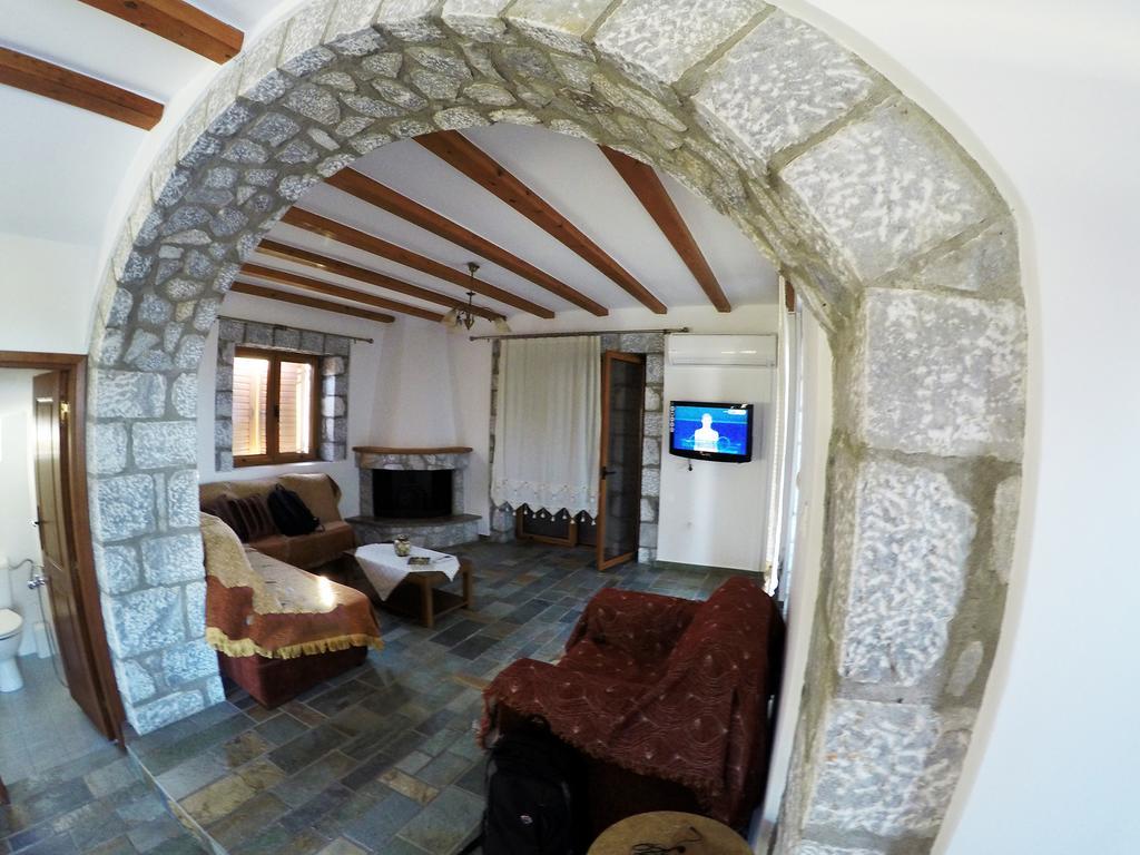 Вилла Xifias Stonehouse Монемвазия Экстерьер фото